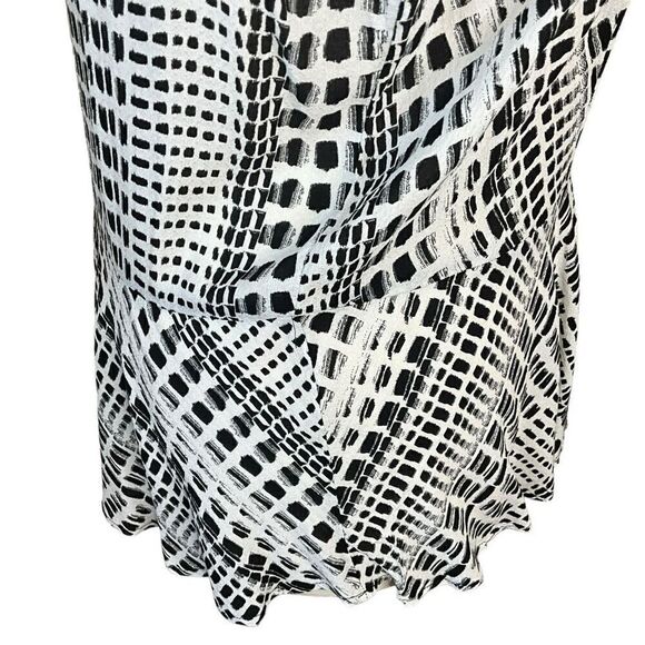 Ava & Viv Womens Size 3X Peplum Sleeveless Blouse Top Black White Flowy NWT - Picture 7 of 16